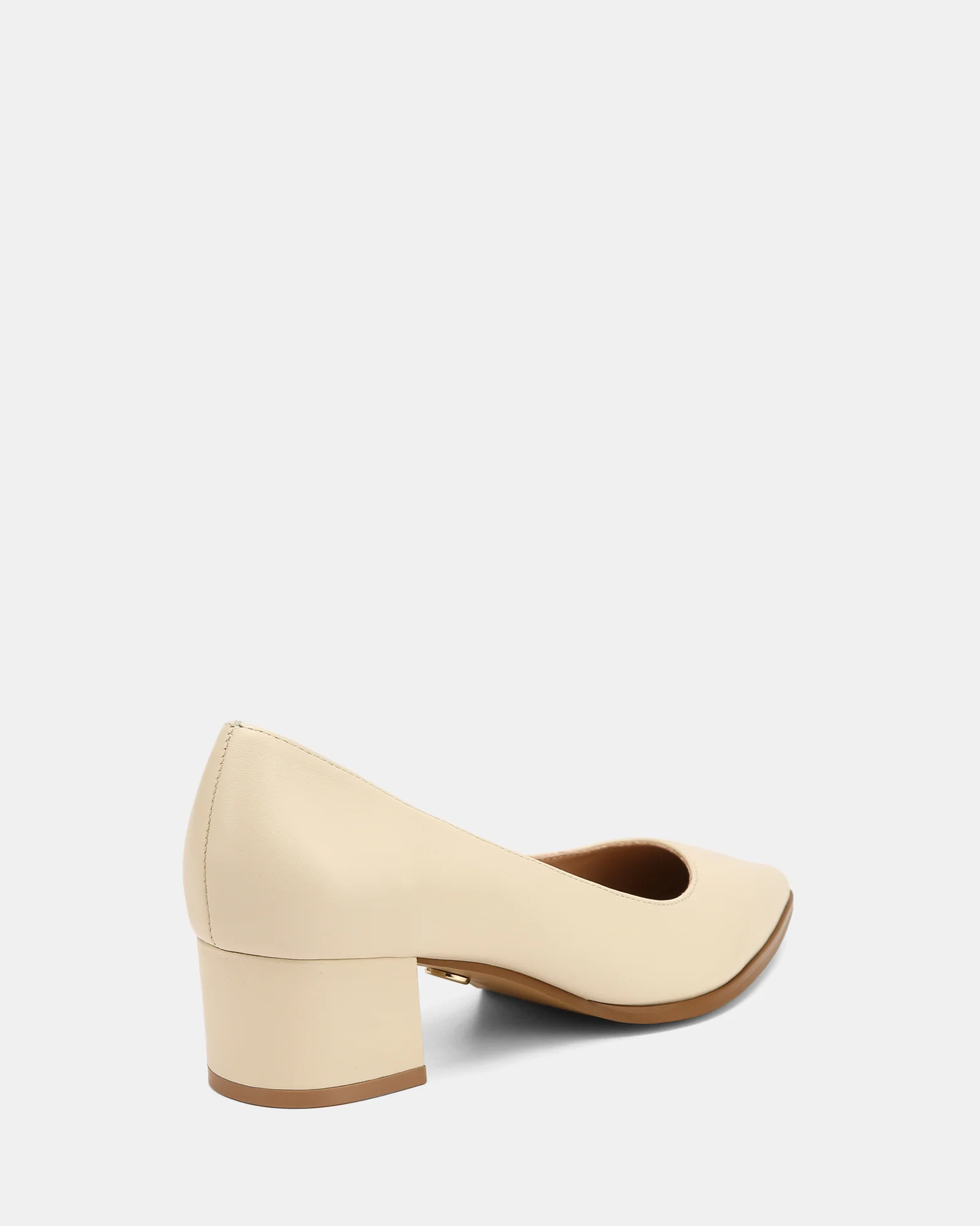 Fae Vintage Ivory Leather Pump - Image 4