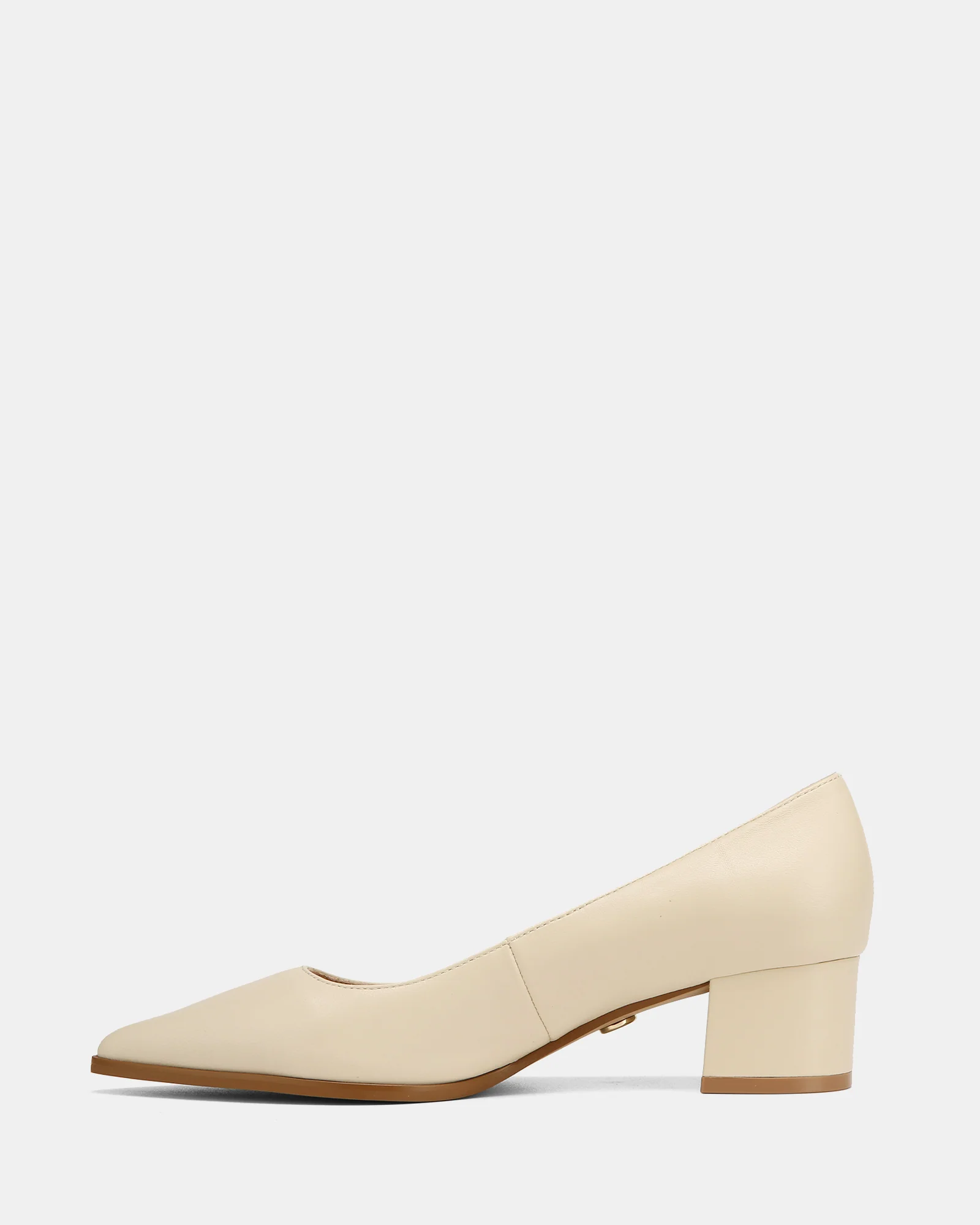 Fae Vintage Ivory Leather Pump - Image 6