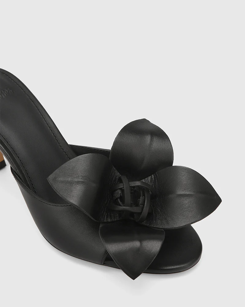 Oliva Black Leather Mule - Image 3
